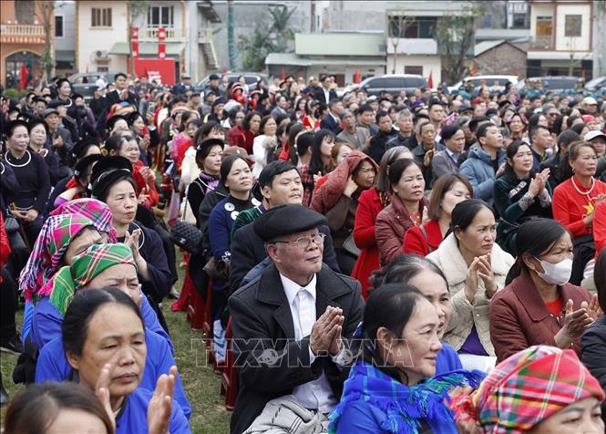 Nhân dân các Bett88 Làm giàu đẳng cấp tỉnh Cao Bằng tham dự buổi gặp gỡ Bet8801234.com cá cược độc quyền Tô Lâm. Ảnh: Thống Nhất - TTXVN