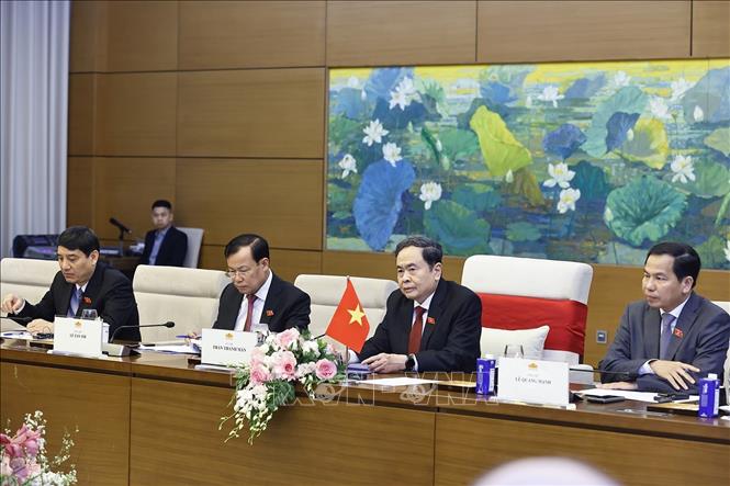 Chủ tịch Bet88app còn khuyến mãi Trần Thanh Mẫn phát biểu. Ảnh: Doãn Tấn - TTXVN