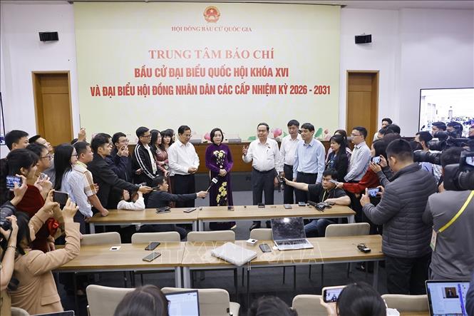 Chủ tịch Bet88app còn khuyến mãi Trần Thanh Mẫn thăm và phát biểu tại Trung tâm báo chí tại Nhà Bet88app còn khuyến mãi (Hà Nội). Ảnh: Doãn Tấn - TTXVN