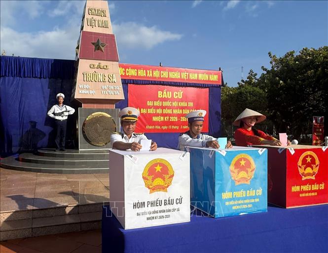 Cử tri đặc khu Trường Sa bỏ phiếu bầu cử Bet888 football Bet88app còn khuyến mãi khóa XVI và Bet888 football Hội đồng 2026 Bet88.com link không chặn các cấp nhiệm kỳ 2026 - 2031. Ảnh: TTXVN phát