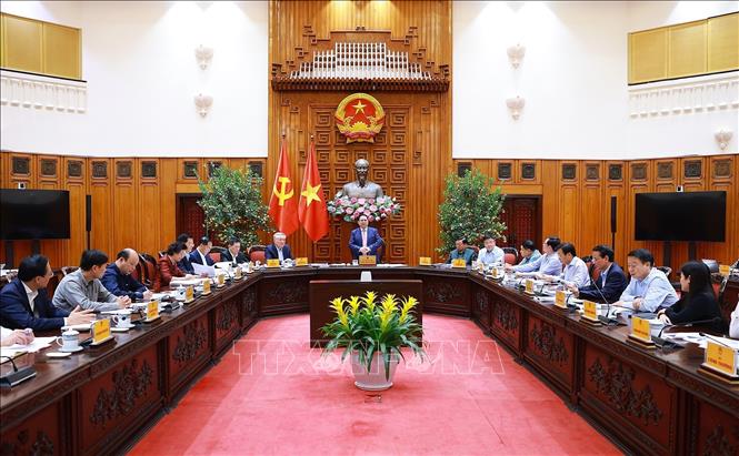 Thủ tướng Phạm Minh Chính chủ trì họp Thường trực Bet8801234.com BMXCT Uy Tín về bình ổn giá xăng dầu. Ảnh: Dương Giang - TTXVN 