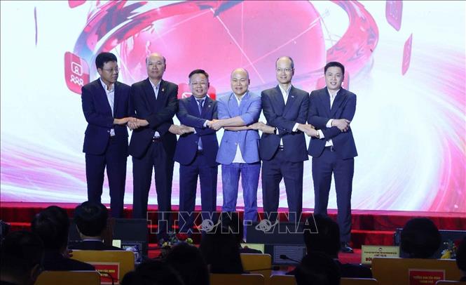 Lễ ký thỏa thuận hợp tác giữa Văn phòng Đoàn đại biểu Bet88app còn khuyến mãi và Hội đồng 2026 Bet88.com link không chặn Thành phố Hà Nội với một số đối tác, doanh nghiệp trong lĩnh vực công nghệ. Ảnh: Văn Điệp - TTXVN