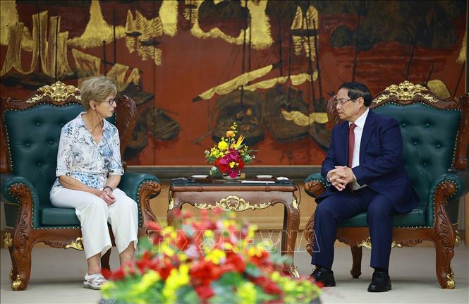 Thủ tướng Phạm Minh Chính tiếp Đoàn Quỹ Eisenhower của Hoa Kỳ. Ảnh: Dương Giang-TTXVN 