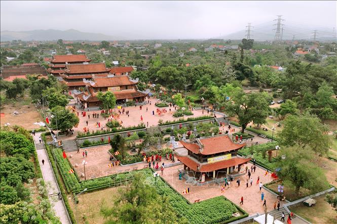 Toàn cảnh không gian linh thiêng của chùa Quỳnh Lâm (phường Bình Khê, tỉnh Quảng Ninh) trong ngày khai mạc lễ hội xuân Bính Ngọ 2026. Ảnh: Thanh Vân-TTXVN