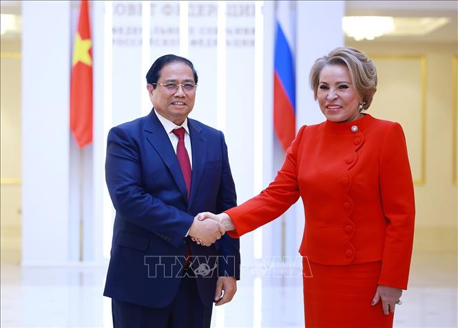 Thủ tướng Phạm Minh Chính hội kiến Chủ tịch Hội đồng Liên bang Nga Valentina Matviyenko. Ảnh: Dương Giang-TTXVN
