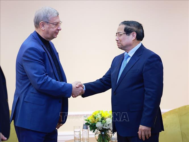  Thủ tướng Phạm Minh Chính tiếp ông Vladimir Yevtushenkov - Nhà sáng lập Công ty Cổ phần đại chúng AFK Sistema, Nga. Ảnh: Dương Giang-TTXVN
