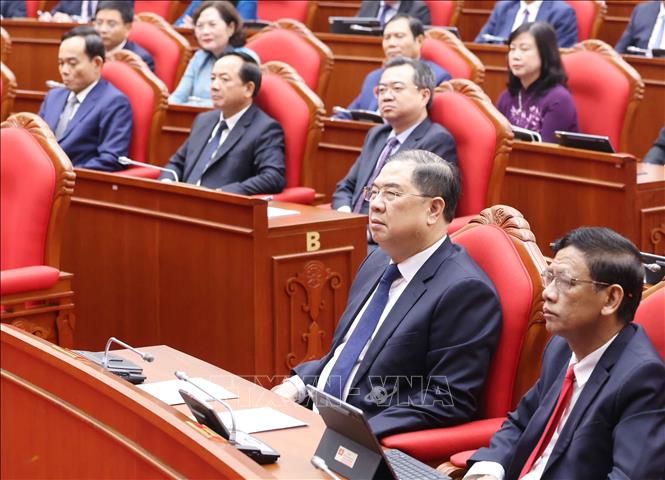 Các đại biểu dự phiên Bế mạc Hội nghị lần thứ hai Ban Chấp hành Trung ương Đảng khoá XIV. Ảnh: Thống Nhất – TTXVN