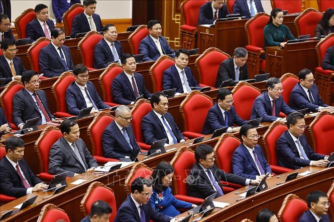 Các đại biểu dự phiên Bế mạc Hội nghị lần thứ hai Ban Chấp hành Trung ương Đảng khoá XIV. Ảnh: Doãn Tấn - TTXVN