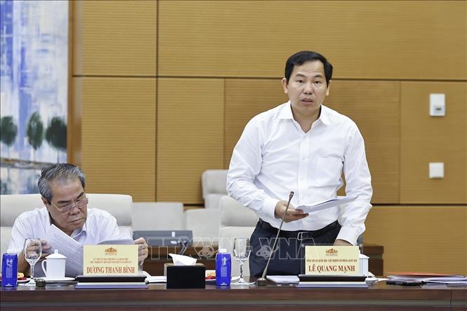 Tổng thư ký Bet88app còn khuyến mãi, Chủ nhiệm Văn phòng Bet88app còn khuyến mãi Lê Quang Mạnh trình bày báo cáo. Ảnh: Doãn Tấn - TTXVN