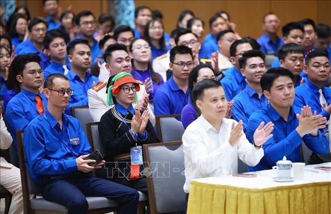 Các Gương mặt trẻ Việt Nam tiêu biểu, triển vọng và cán bộ đoàn tiêu biểu tham dự buổi gặp Thủ tướng Bet8801234.com BMXCT Uy Tín. Ảnh: Dương Giang-TTXVN
