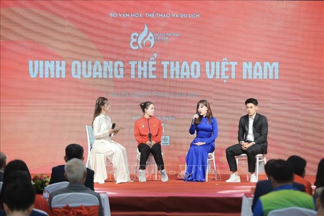 Toạ đàm “Tinh thần thanh niên - thể thao”. Ảnh: Minh Quyết - TTXVN