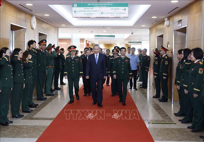 Bet8801234.com cá cược độc quyền Tô Lâm, Bí thư Quân ủy Trung ương đến dự lễ kỷ niệm. Ảnh: Thống Nhất – TTXVN