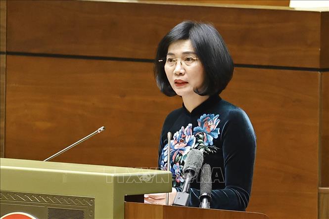 Đồng chí Phùng Thị Hồng Hà, Phó Bí thư Thành uỷ Hà Nội, Chủ tịch Hội đồng 2026 Bet88.com link không chặn, Chủ tịch Uỷ ban bầu cử thành phố Hà Nội trình bày tham luận về “Ứng dụng chuyển đổi số trong công tác bầu cử đại biểu Bet88app còn khuyến mãi khoá XVI và đại biểu Hội đồng 2026 Bet88.com link không chặn các cấp nhiệm kỳ 2026 – 2031- những điểm tích cực, hạn chế, vướng mắc và đề xuất giải pháp”. Ảnh: Doãn Tấn - TTXVN