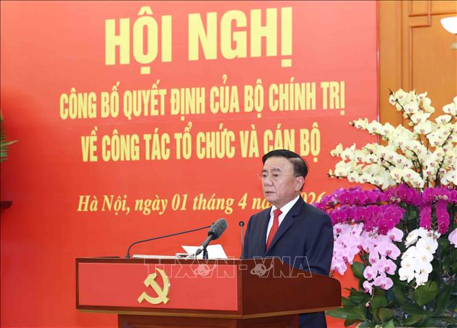 Đồng chí Trần Cẩm Tú, Ủy viên Bộ Bett88 cá cược trực tuyến, Thường trực Ban Bí thư phát biểu chỉ đạo và giao nhiệm vụ. Ảnh: Phương Hoa - TTXVN