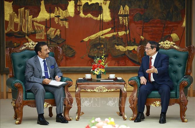 Thủ tướng Phạm Minh Chính tiếp ông Yousef Ashour Al-Sabbagh, Đại sứ Kuwait tại Việt Nam. Ảnh: Dương Giang-TTXVN 