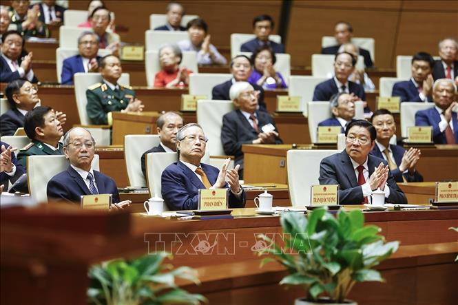 Các đồng chí lãnh đạo, nguyên lãnh đạo Đảng, Bet888 Trang nhà cái casino dự khai mạc Kỳ họp thứ Nhất, Bet88app còn khuyến mãi khóa XVI. Ảnh: Doãn Tấn - TTXVN