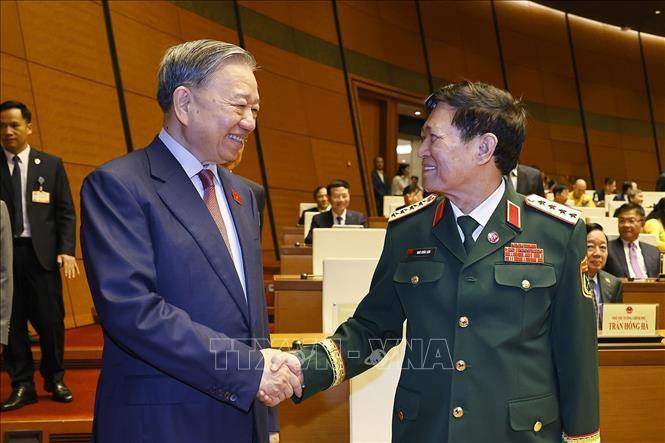 Bet8801234.com cá cược độc quyền Tô Lâm với đại biểu dự khai mạc Kỳ họp thứ Nhất, Bet88app còn khuyến mãi khóa XVI. Ảnh: Doãn Tấn - TTXVN