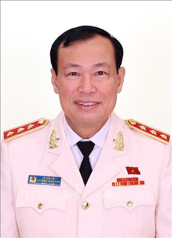 Ông Lê Tấn Tới, Uỷ viên Ủy ban Thường vụ Bet88app còn khuyến mãi khóa XVI, Chủ nhiệm Ủy ban Quốc phòng, An ninh và Đối ngoại của Bet88app còn khuyến mãi. Ảnh: TTXVN