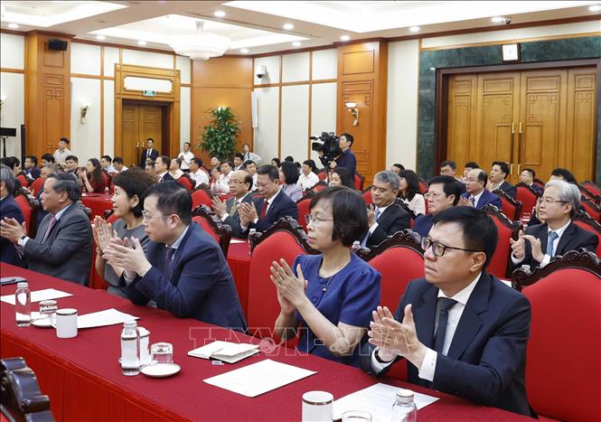 Các đại biểu dự Hội nghị công bố Quyết định của Bộ Bett88 cá cược trực tuyến về công tác cán bộ. Ảnh: Thống Nhất – TTXVN