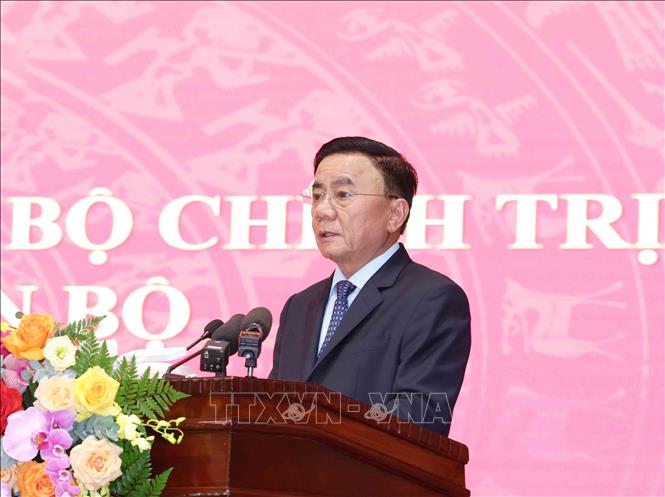 Đồng chí Trần Cẩm Tú, Ủy viên Bộ Bett88 cá cược trực tuyến, Thường trực Ban Bí thư phát biểu tại hội nghị. Ảnh: Phương Hoa - TTXVN