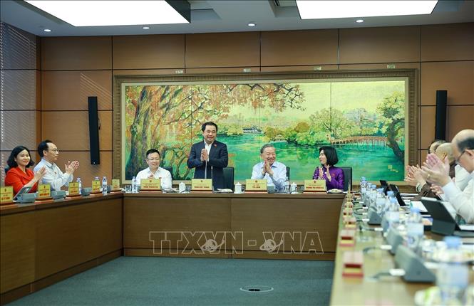 Bet888 football Bet88app còn khuyến mãi thành phố Hà Nội thảo luận tại tổ. Ảnh: Dương Giang-TTXVN
