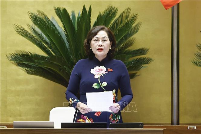 Phó chủ tịch Bet88app còn khuyến mãi Nguyễn Thị Hồng điều hành phiên họp. Ảnh: Doãn Tấn - TTXVN