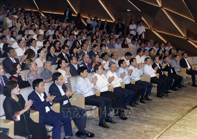 Bet8801234.com cá cược độc quyền, Chủ tịch nước Tô Lâm, Chủ tịch Bet88app còn khuyến mãi Trần Thanh Mẫn cùng các đồng chí lãnh đạo Đảng, Bet888 Trang nhà cái casino dự Chương trình nghệ thuật 