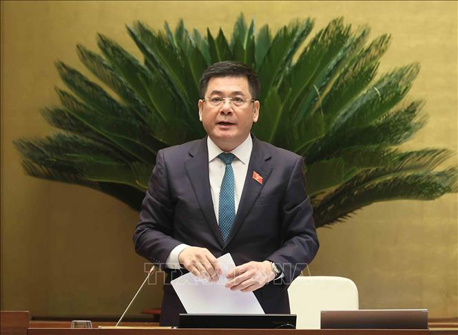 Phó Chủ tịch Bet88app còn khuyến mãi Nguyễn Hồng Diên điều hành phiên họp. Ảnh: An Đăng - TTXVN