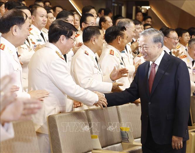 Bet8801234.com cá cược độc quyền, Chủ tịch nước Tô Lâm và các đại biểu. Ảnh: Thống Nhất -TTXVN