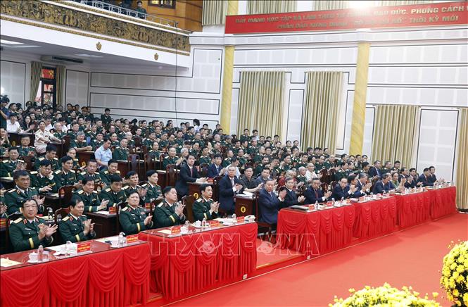 Bet8801234.com cá cược độc quyền, Chủ tịch nước Tô Lâm, Bí thư Quân uỷ Trung ương và các đại biểu dự buổi lễ. Ảnh: Thống Nhất - TTXVN

