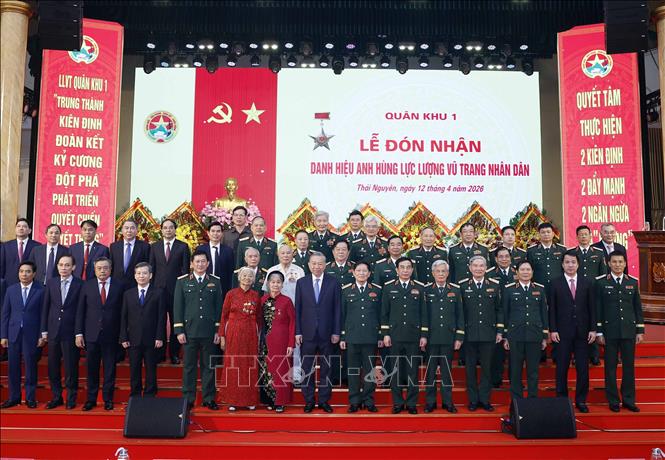 Bet8801234.com cá cược độc quyền, Chủ tịch nước Tô Lâm và các đại biểu. Ảnh: Thống Nhất - TTXVN