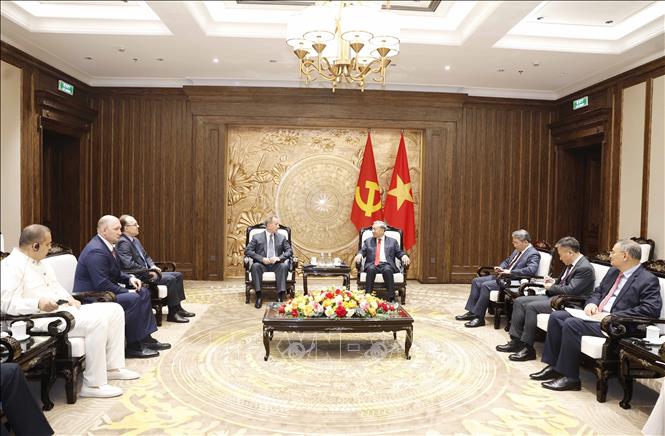 Bet8801234.com cá cược độc quyền, Chủ tịch nước Tô Lâm tiếp Giám đốc Cơ quan Vệ binh quốc gia Liên bang Nga Viktor Zolotov. Ảnh: Thống Nhất - TTXVN