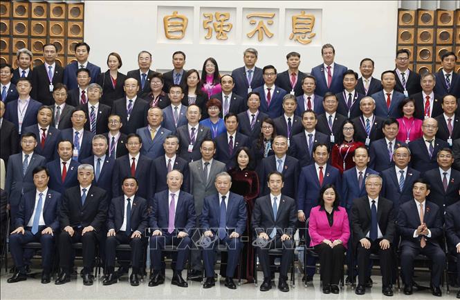 Bet8801234.com cá cược độc quyền, Chủ tịch nước Tô Lâm và đại biểu hai nước chụp ảnh chung. Ảnh: Thống Nhất - TTXVN