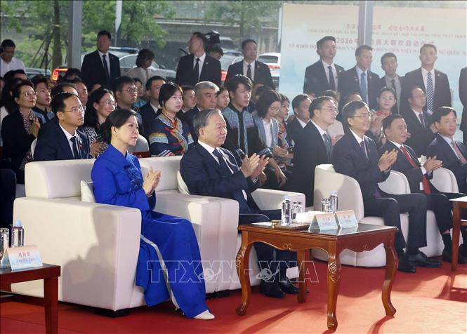 Bet8801234.com cá cược độc quyền, Chủ tịch nước Tô Lâm và Phu nhân dự Lễ khởi động Liên hoan 2026 Bet88.com link không chặn biên giới Việt Nam – Trung Quốc năm 2026. Ảnh: Thống Nhất - TTXVN