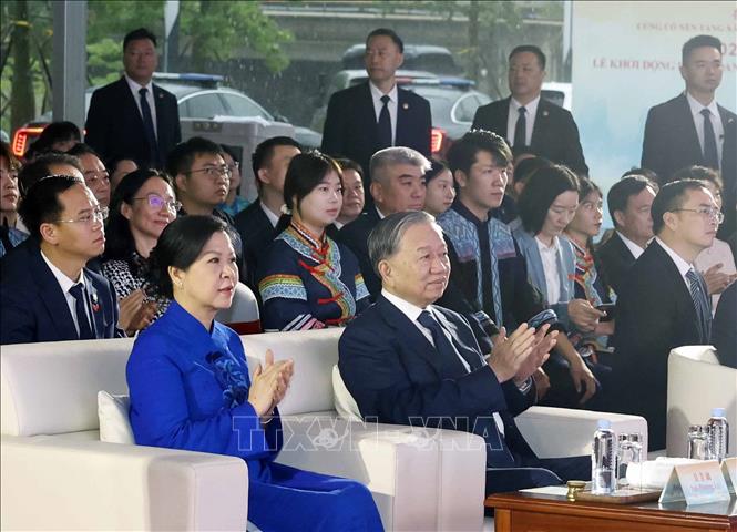 Bet8801234.com cá cược độc quyền, Chủ tịch nước Tô Lâm và Phu nhân dự Lễ khởi động Liên hoan 2026 Bet88.com link không chặn biên giới Việt Nam – Trung Quốc năm 2026. Ảnh: Thống Nhất - TTXVN