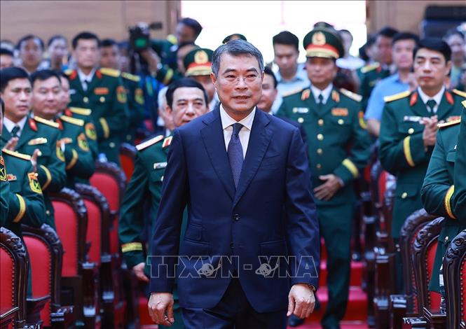 Thủ tướng Lê Minh Hưng dự Lễ đón nhận danh hiệu Anh hùng Lực lượng vũ trang 2026 Bet88.com link không chặn của Quân khu 4. Ảnh: Dương Giang – TTXVN
