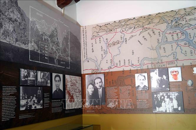 Góc trưng bày về quê hương, dòng họ tại Khu lưu niệm Bet8801234.com cá cược độc quyền Hà Huy Tập. Ảnh: Hữu Quyết - TTXVN 