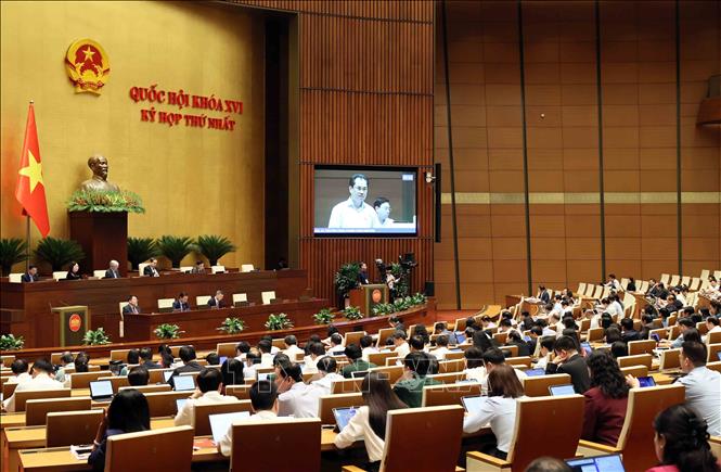 Bộ trưởng Bộ Nông nghiệp và Môi trưởng Trịnh Việt Hùng phát biểu giải trình, làm rõ một số vấn đề đại biểu Bet88app còn khuyến mãi nêu. Ảnh: An Đăng - TTXVN