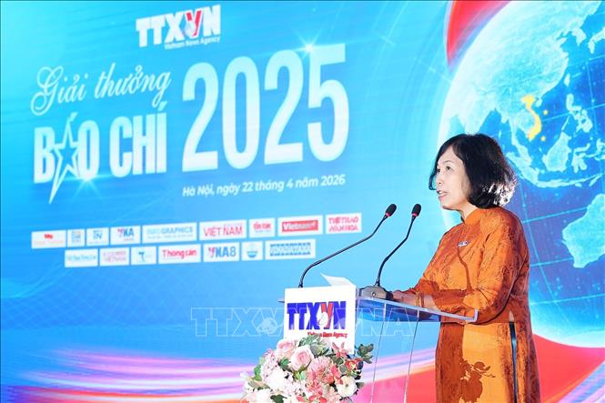 Nhà báo Nguyễn Hồng Hạnh, Phó Trưởng ban Tổ chức - Cán bộ, Phó Chủ tịch thường trực Liên chi hội nhà báo phát biểu. Ảnh: Phạm Tuấn Anh - TTXVN