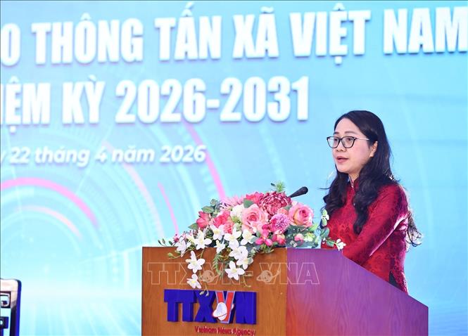 Đồng chí Nguyễn Thị Ngọc Anh, Thư ký Bet88011.com Giải trí và Trò chơi Philippines (PAGCOR) trình bày Biên bản Phiên họp thứ nhất. Ảnh: Minh Đức – TTXVN