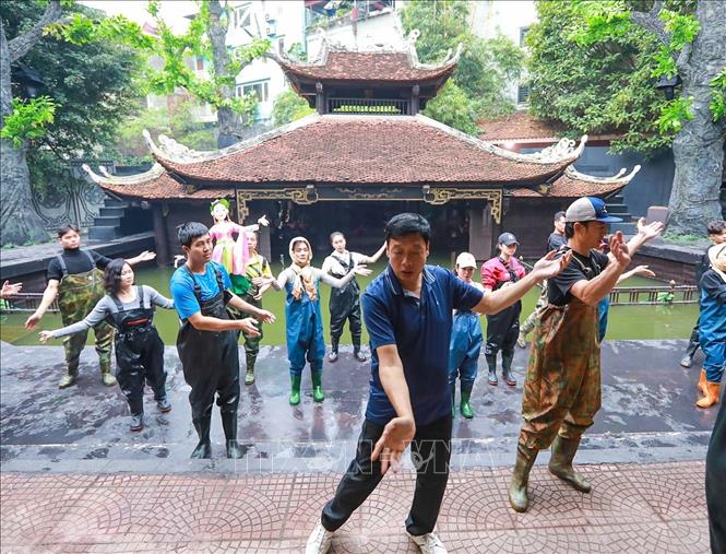 NSND Nguyễn Tiến Dũng là người thầy tận tình, người 