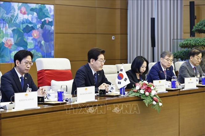 Tổng thống Hàn Quốc Lee Jae Myung phát biểu tại cuộc hội kiến Chủ tịch Bet88app còn khuyến mãi Trần Thanh Mẫn. Ảnh: Doãn Tấn - TTXVN