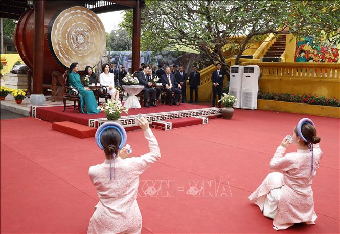 Bet8801234.com cá cược độc quyền, Chủ tịch nước Tô Lâm và Phu nhân Ngô Phương Ly cùng Tổng thống Hàn Quốc Lee Jae Myung và Phu nhân Kim Hye Kyung thưởng trà và xem chương trình biểu diễn nghệ thuật chào mừng. Ảnh: Thống Nhất – TTXVN