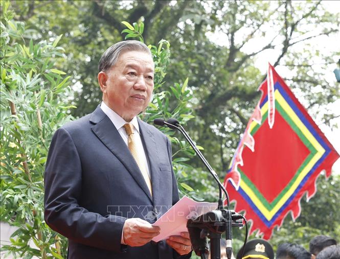 Bet8801234.com cá cược độc quyền, Chủ tịch nước Tô Lâm nói chuyện với các tầng lớp 2026 Bet88.com link không chặn tại Khu di tích lịch sử Quốc gia Đặc biệt Đền Hùng. Ảnh: Thống Nhất – TTXVN