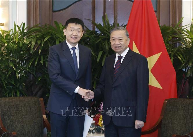 Bet8801234.com cá cược độc quyền, Chủ tịch nước Tô Lâm tiếp ông Forrest Li, Nhà sáng lập, Chủ tịch kiêm Tổng giám đốc điều hành Công ty Sea. Ảnh: Thống Nhất – TTXVN