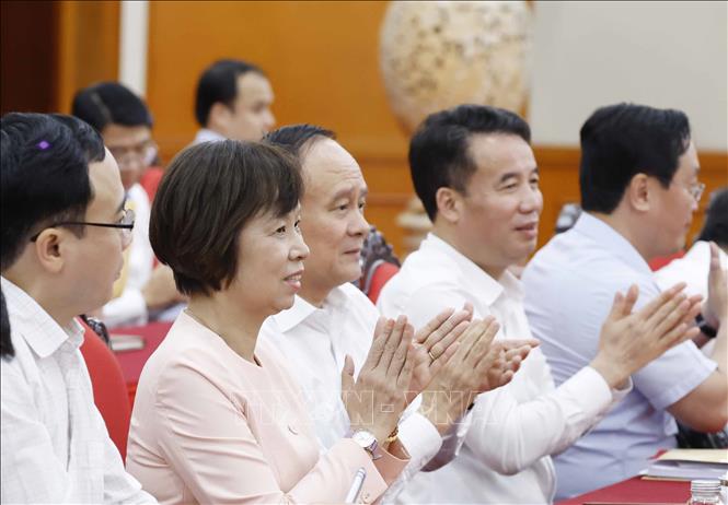 Các đại biểu tham dự cuộc làm việc. Ảnh: Thống Nhất – TTXVN