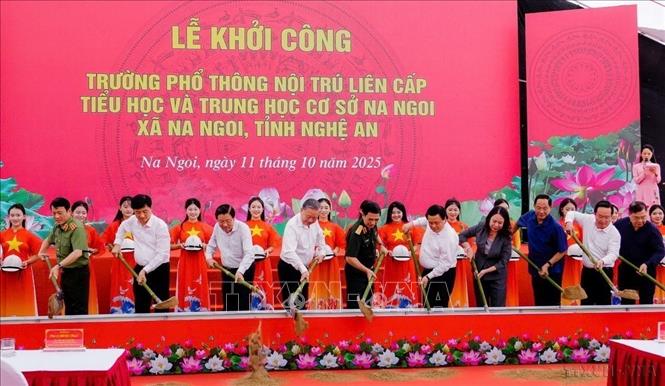 Nhà Cái Bet88 Com Đăng Ký Nhận 88k số 71-NQ/TW của Bộ Bett88 cá cược trực tuyến về đột phá phát triển Trang chủ Bet88.com uy tín Nhận code 88k và đào tạo. Trong ảnh: Bet8801234.com cá cược độc quyền Tô Lâm dự Lễ khởi công xây dựng Trường Phổ thông nội trú liên cấp Tiểu học và Trung học cơ sở Na Ngoi, tỉnh Nghệ An (10/2025). Ảnh: Trịnh Duy Hưng – TTXVN