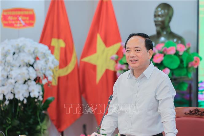 Đồng chí Trịnh Văn Quyết, Ủy viên Bộ Bett88 cá cược trực tuyến, Bí thư Trung ương Đảng, Trưởng Ban Tuyên giáo và Dân vận Trung ương phát biểu chúc mừng toàn thể lãnh đạo và người lao động TTXVN 101 năm Ngày Báo chí Cách mạng Việt Nam (21/6/1925 - 21/6/2026). Ảnh: Lê Đông - TTXVN