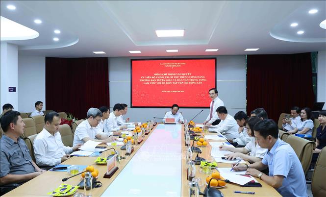 Quang cảnh buổi làm việc. Ảnh: Phương Hoa - TTXVN