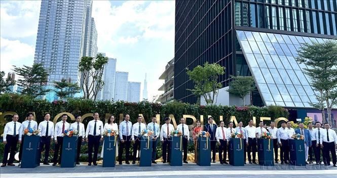 Lễ khánh thành và ra mắt Tòa tháp Saigon Marina International Financial Centre (Saigon Marina IFC). Đây là một trong 80 công trình trọng điểm được khánh thành, khởi công chào mừng 80 năm Quốc khánh nước CHXHCN Việt Nam (2/9/1945 – 2/9/2025), đồng thời đánh dấu cột mốc khởi đầu cho tiến trình xây dựng Trung tâm Tài chính Quốc tế tại TP. Hồ Chí Minh. Ảnh: TTXVN